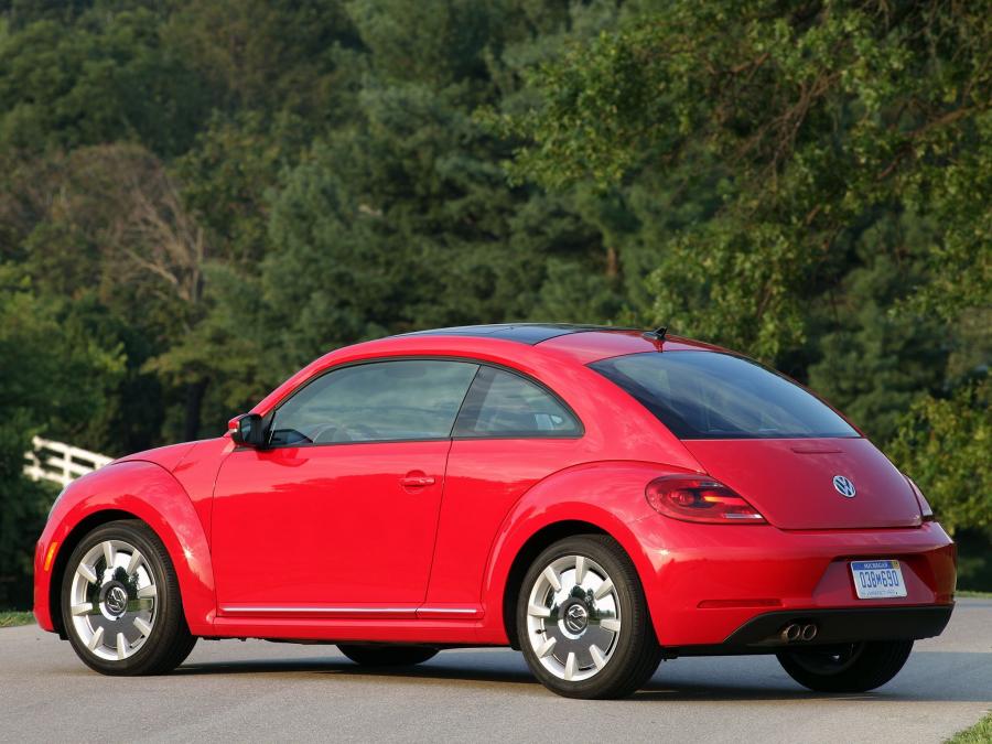  Volkswagen Beetle 2011 года  (US) (фото 3 из 7)